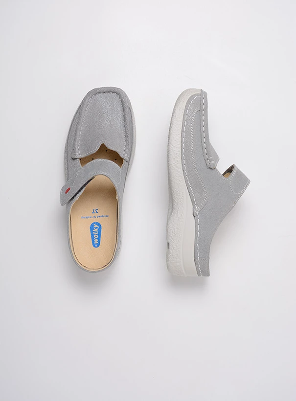 wolky comfort shoes 06227 roll slipper 15206 light gray nubuck top