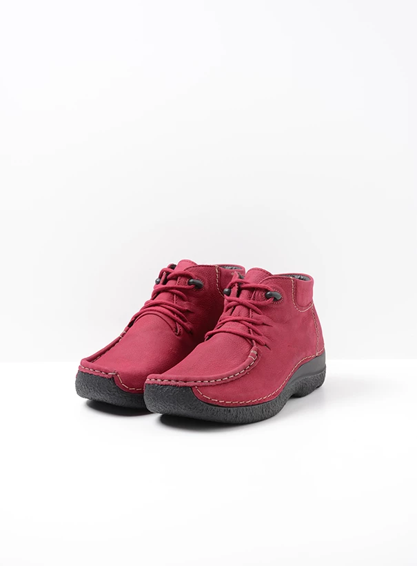 wolky high lace up shoes 06253 seamy moc 11530 burgundy nubuck front