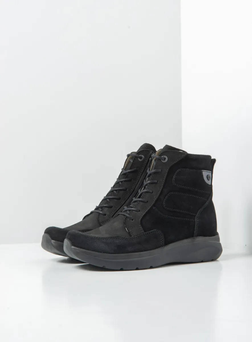 Wolky Slam - black nubuck Arch support shoes for women