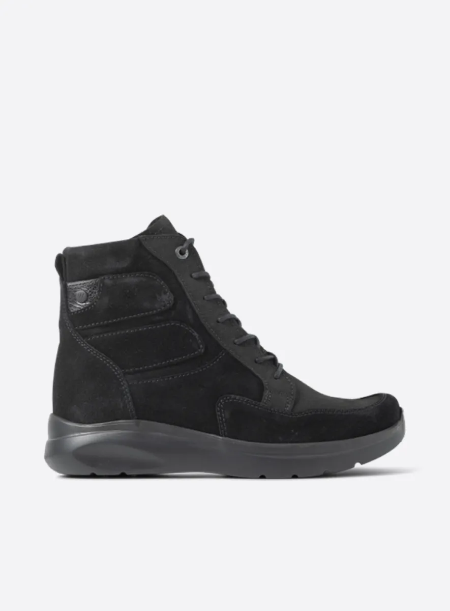 Wolky Slam - black nubuck Arch support shoes for women