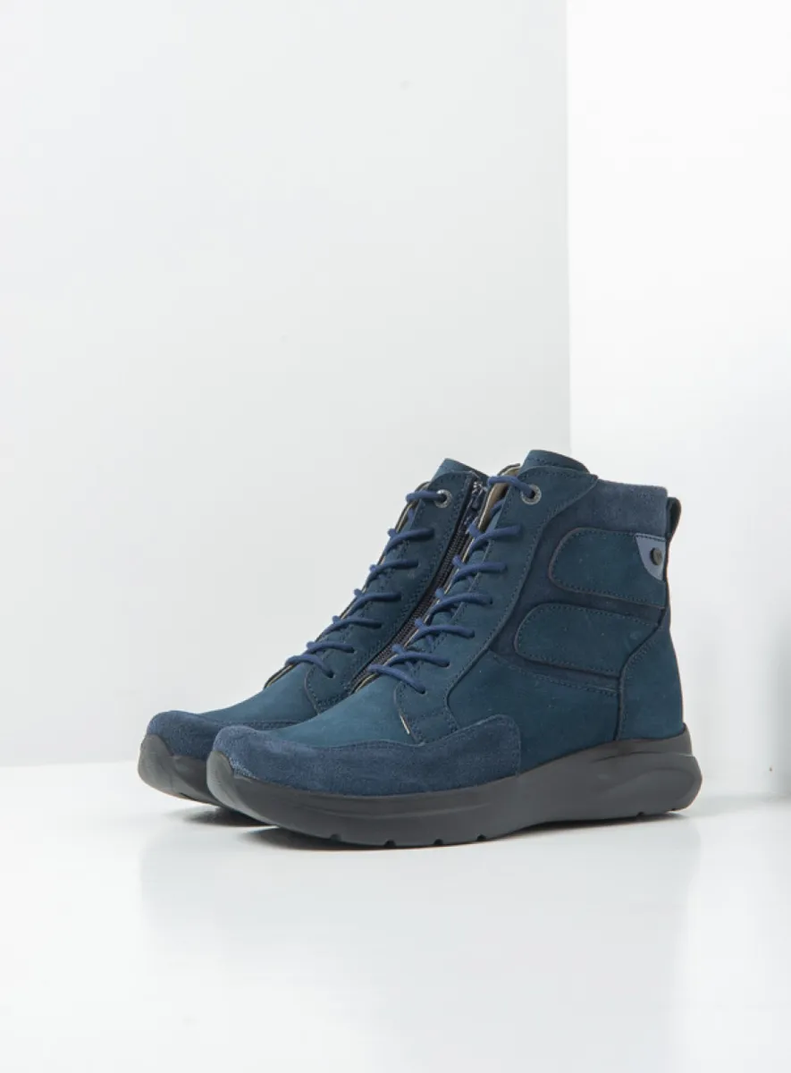Wolky Slam - blue nubuck Arch support shoes for women