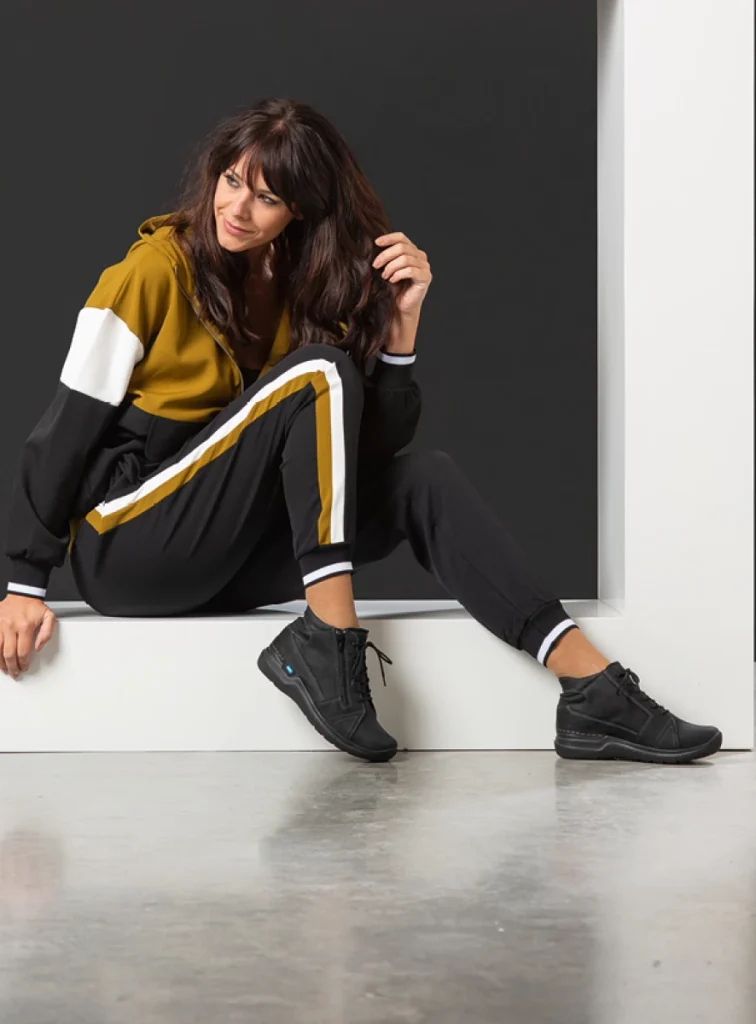 Buy your Wolky Why black nubuck shoes online Wolky