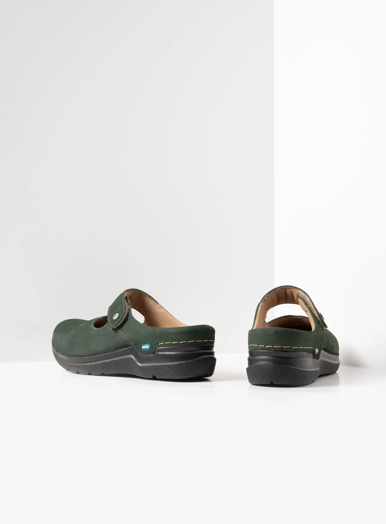 Wolky Narni DB - green nubuck Arch support shoes for women