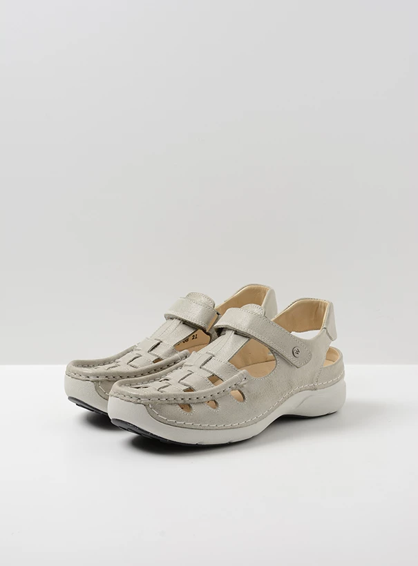 wolky comfort shoes 07204 rolling sun 35120 offwhite leather front