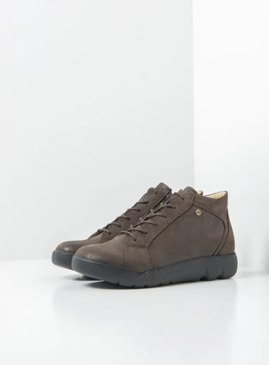 Wolky Lugana - brown effect leather Arch support shoes for women