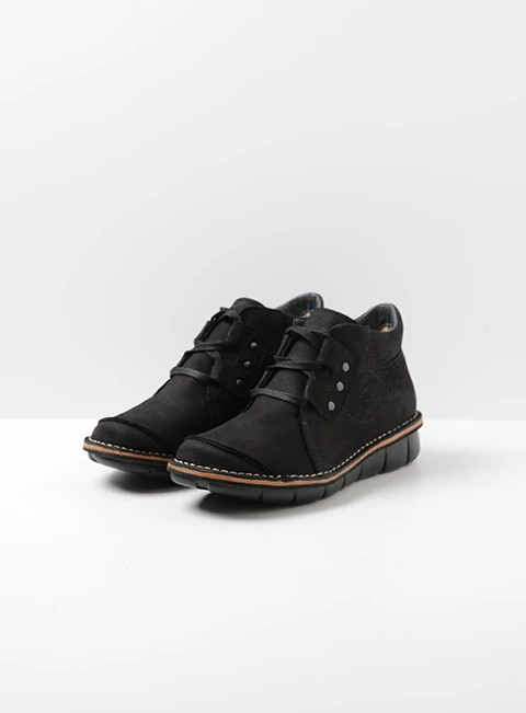 wolky comfort shoes 08384 gallo 11000 black nubuck front
