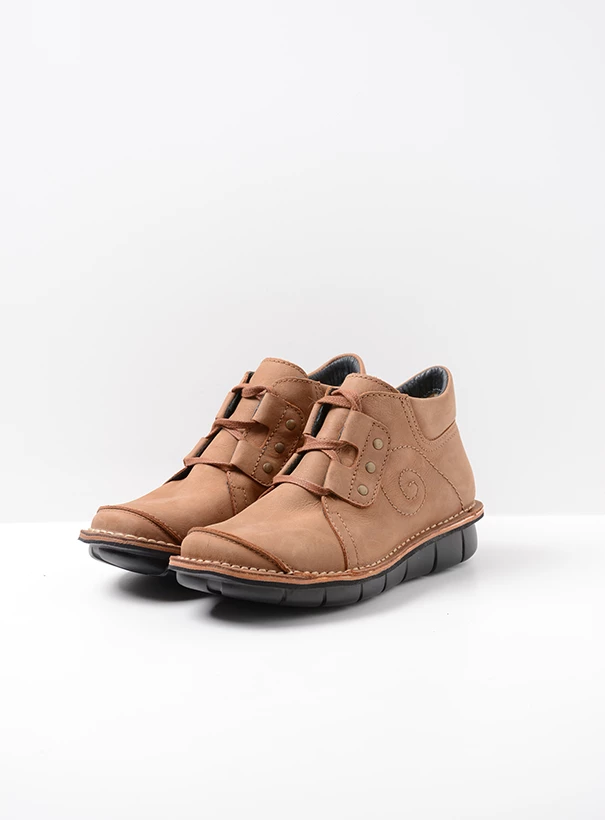 wolky comfort shoes 08384 gallo 12430 cognac nubuck front