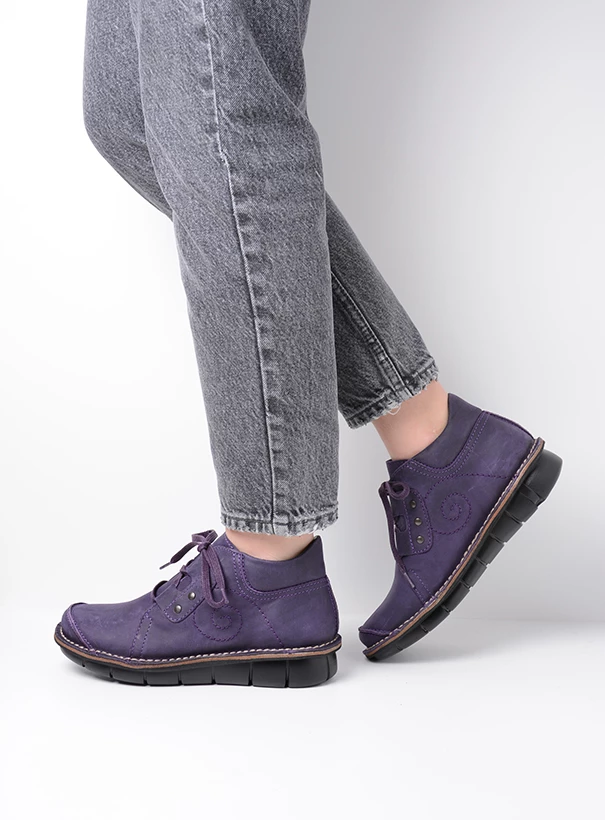 wolky comfort shoes 08384 gallo 12600 purple nubuck detail