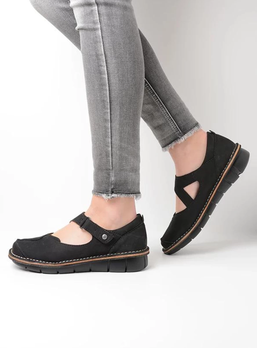 wolky mary janes 08389 cordoba 11000 black nubuck sfeer