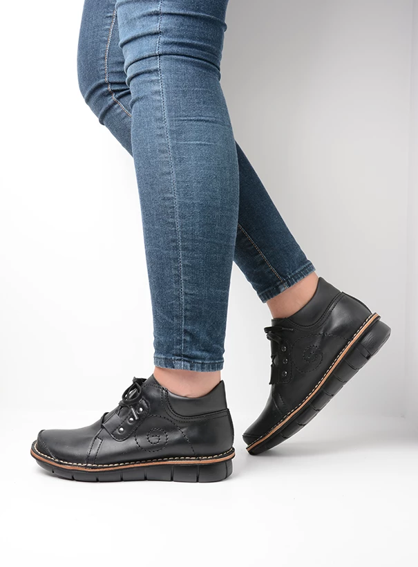 wolky high lace up shoes 08399 gallo vegan 93000 black detail