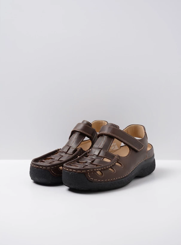 wolky comfortable shoes 09209 roll sandal men 50300 brown leather front